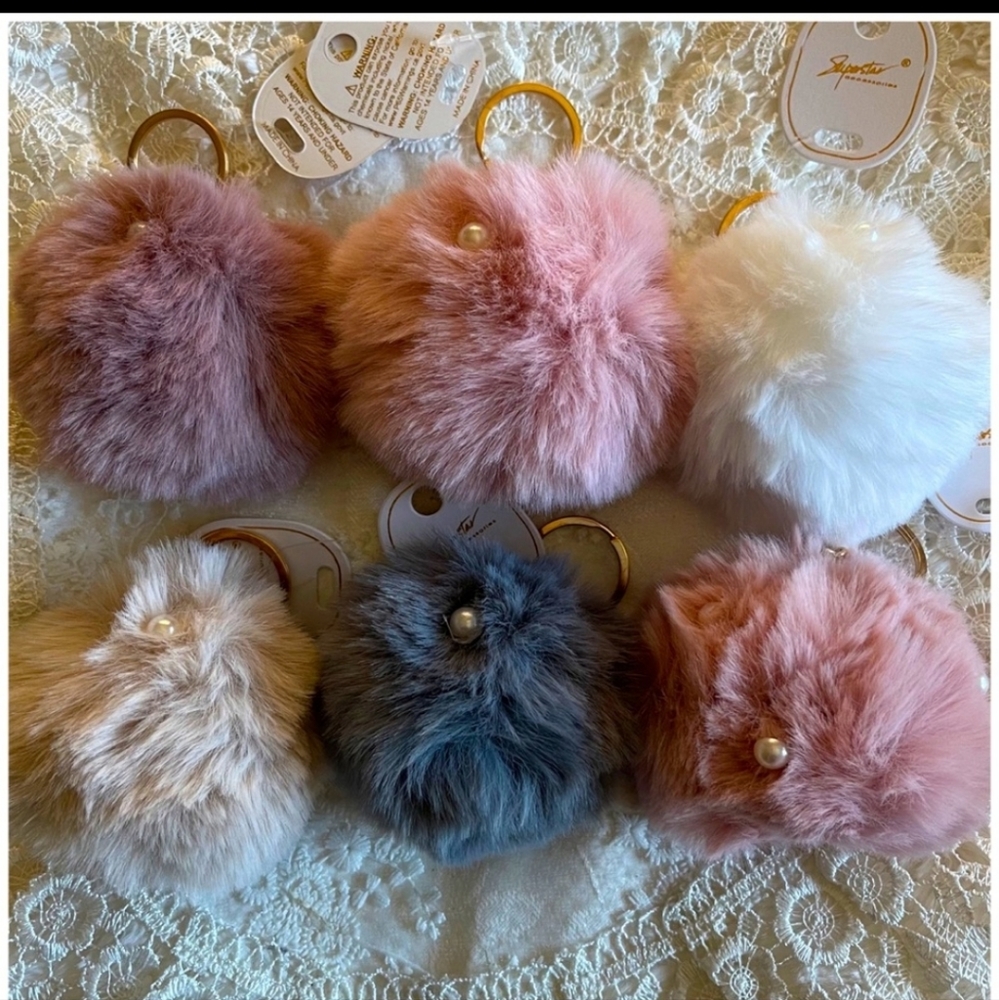 PomPom Keychain Charms!